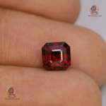 Deep Red Zircon - 2.04 Carats - Image 4